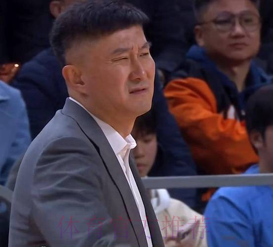 广东3消息!杜锋骂哭王洪泽,徐杰赛后霸气发声,王少杰最新伤情 广东3消息!杜锋骂哭王洪泽,徐杰赛后霸气发声,王少杰最新伤情