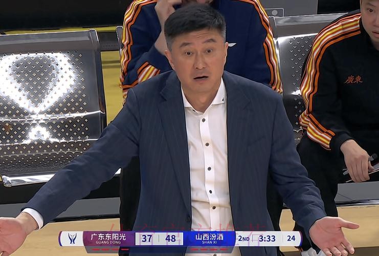 广东3消息!杜锋骂哭王洪泽,徐杰赛后霸气发声,王少杰最新伤情 广东3消息!杜锋骂哭王洪泽,徐杰赛后霸气发声,王少杰最新伤情